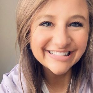 Meet your Posher, Erika